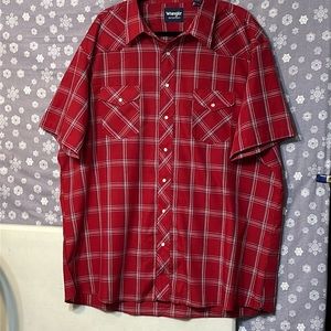 Wrangler western style shirt with pearl button